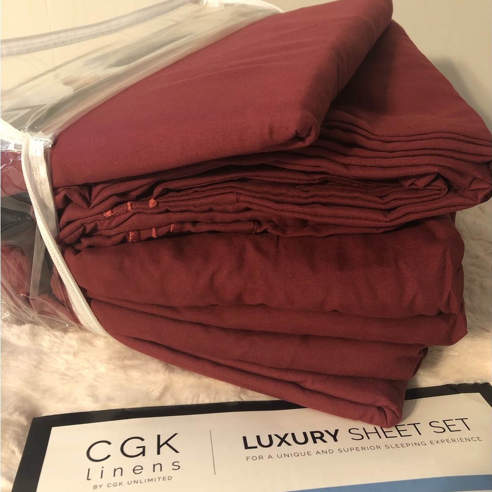 Split King Size Sheet Set - 7 Piece Set - Hotel Luxury Bed Sheets - Picture 10 of 11